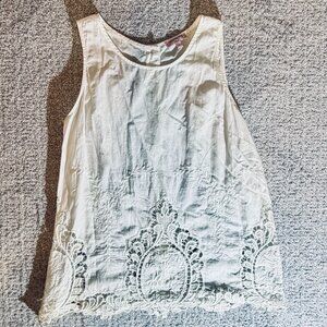 Saint Tropez West Button Back White Cotton Embroidered Sleeveless Blouse, Size M